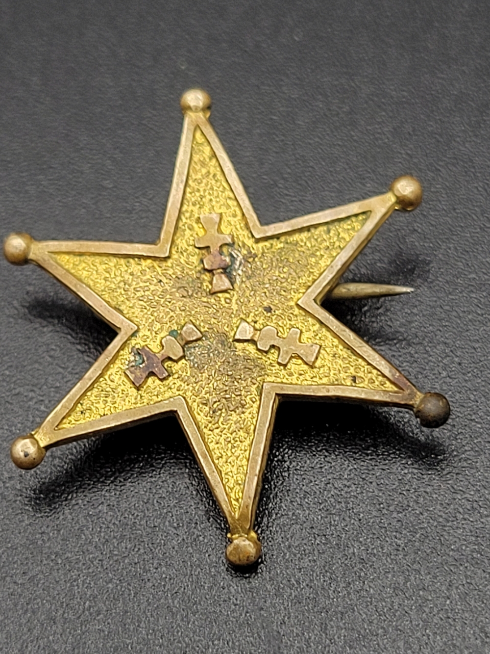 Antique Victorian Gold Tone Star Brooch Enamel Accents Six Point Ball Tips c1880 - Picture 6 of 8
